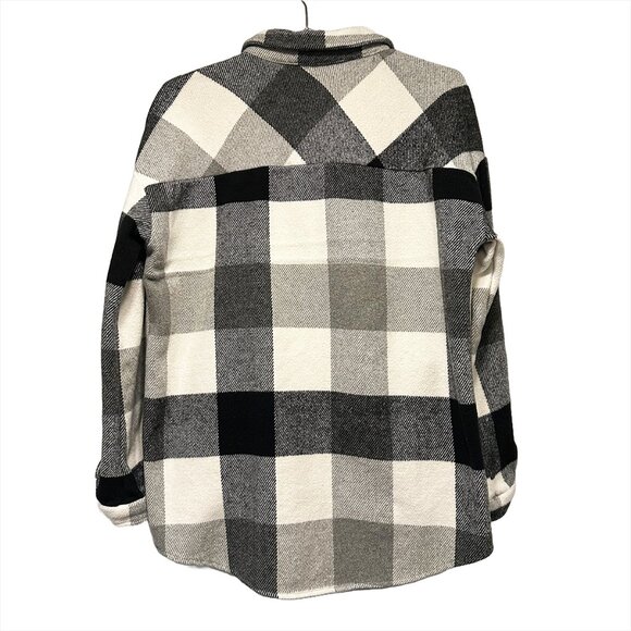 PLAID SHACKET - Women's Medium‎ - Black and White Plaid - Heavy Weight Flannel - Picture 5 of 7